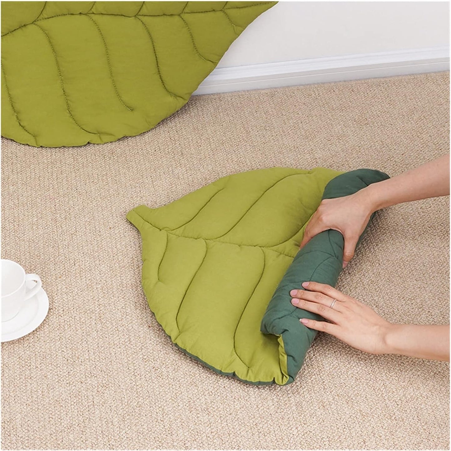 Reversible 2 tone Natures Leaf Washable Pet Blanket Mat