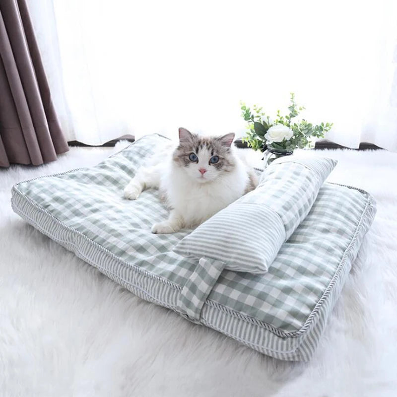 Luxury Check Dog Bed Soft Calming Washable Pet Mat with Pillow Green