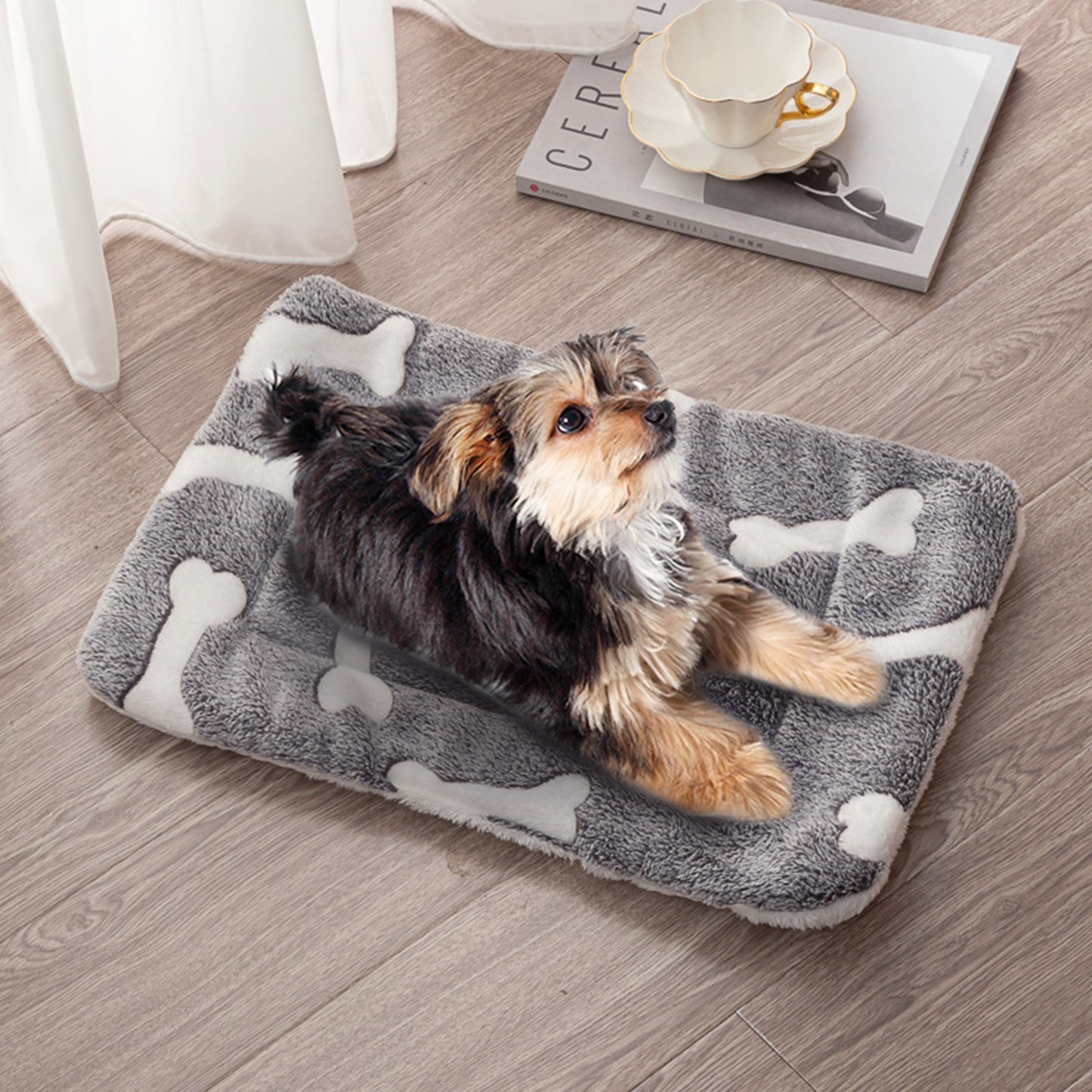 Flannel Dog Crate Pad Reversible, Machine Washable Pet Bed Liner with Bone Patterns