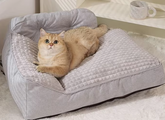 Cozy cat sofa bed with removable and washable cover.
