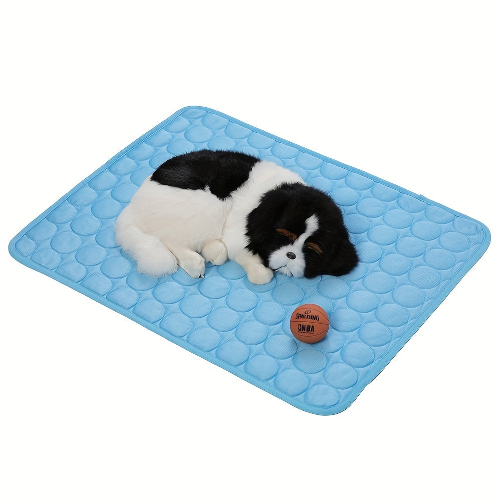 Close-up of the Dog Cooling Mat's water-absorbent layer for urine control.