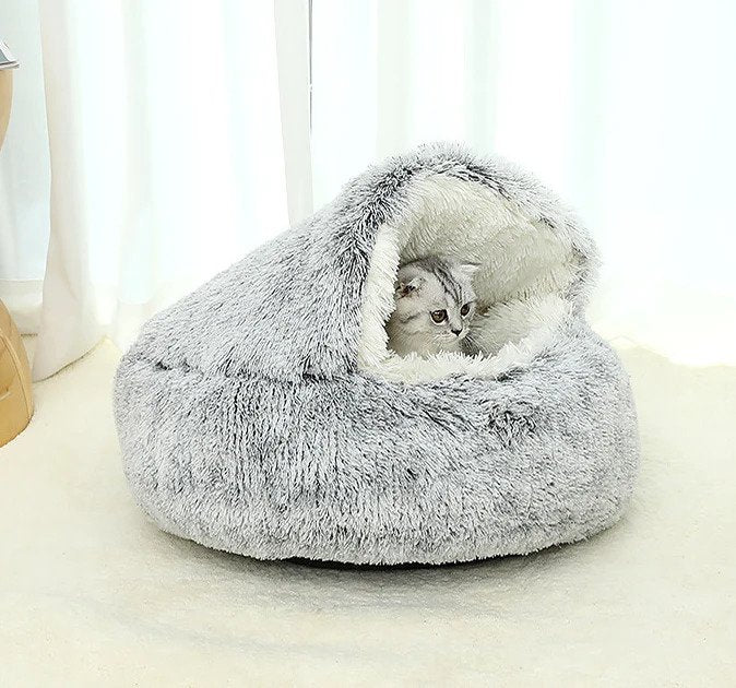 Soothing Furry Fields cat bed designed for ultimate relaxation and calm.