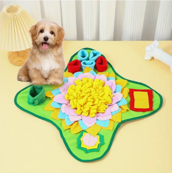 Interactive Snuffle Mat for Dogs in green color