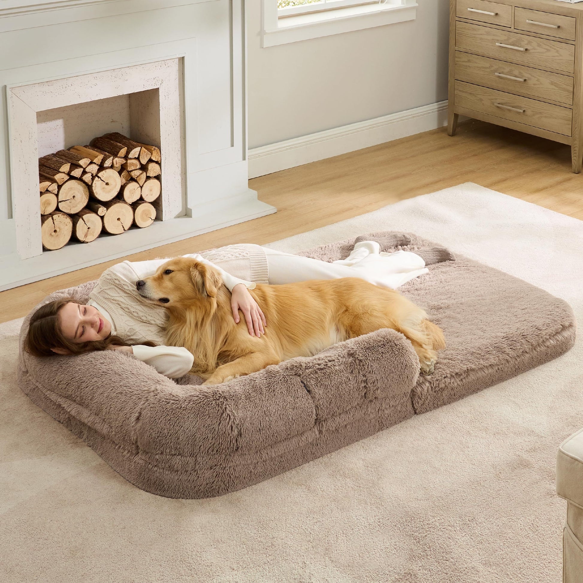 Comfortable resting spot for you and your pet in Khaki