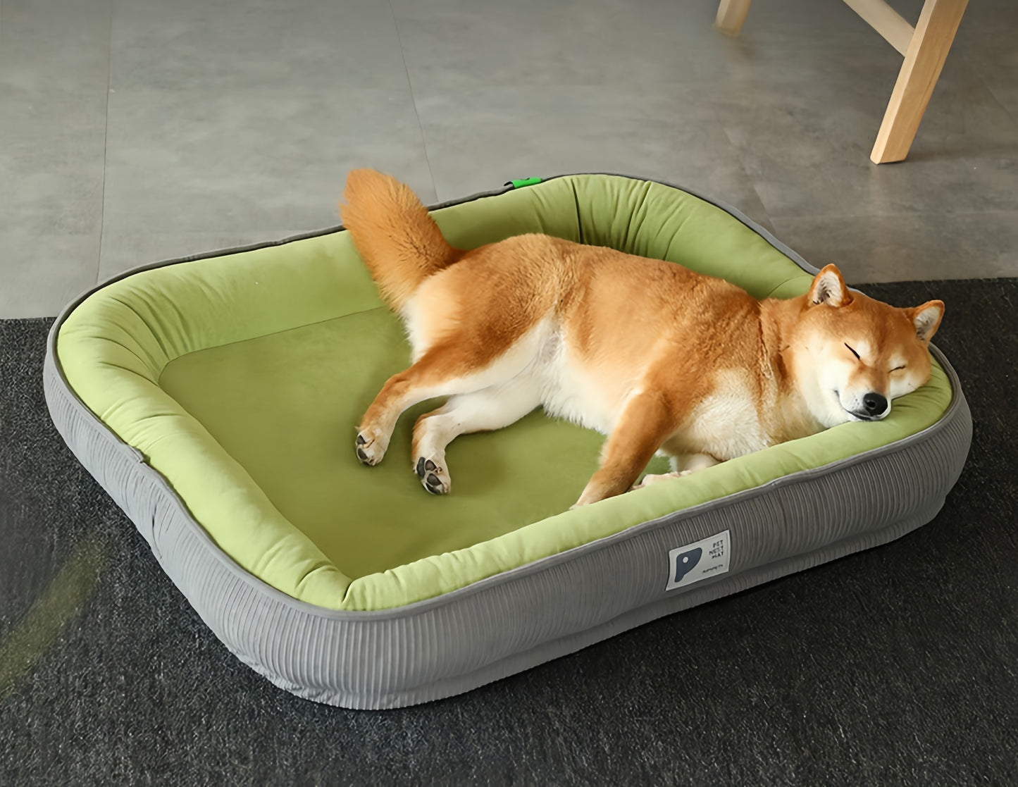 Ultimate Comfort Dog Bed for Year-Round Snuggles