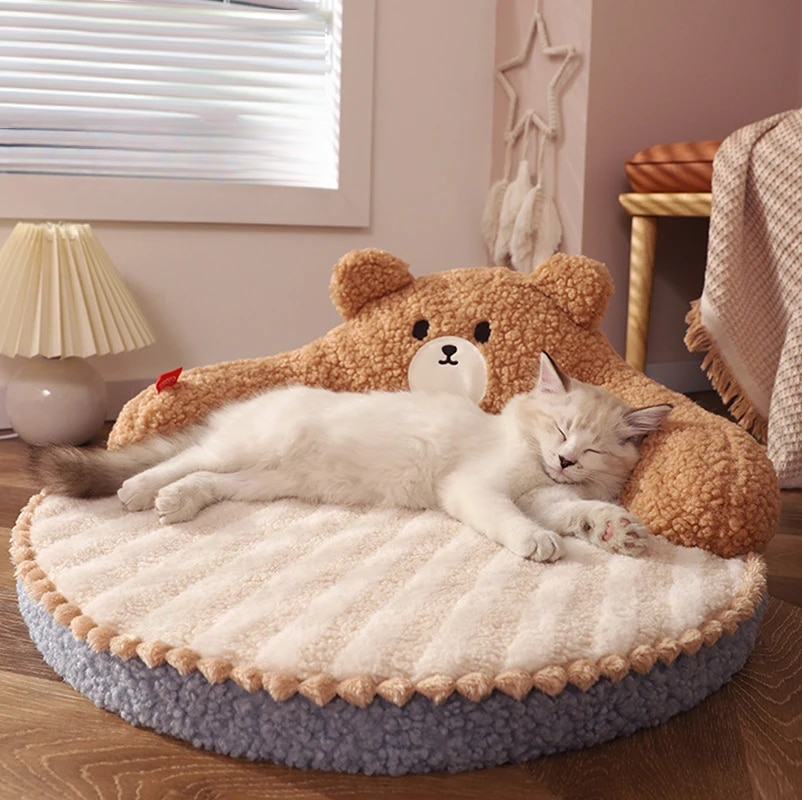 Cozy Baby Bear Round Cat Bed designed for the ultimate comfort of small pets.