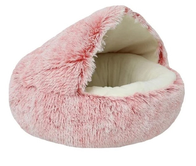 Comfortable and soft Furry Fields cat bed for deep, calming sleeps.